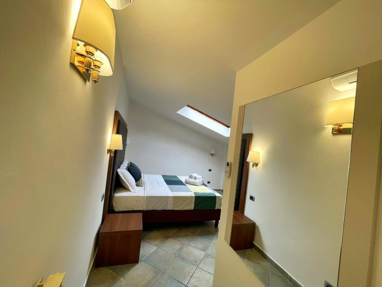Hotel Attic Garden Rom Exterior foto