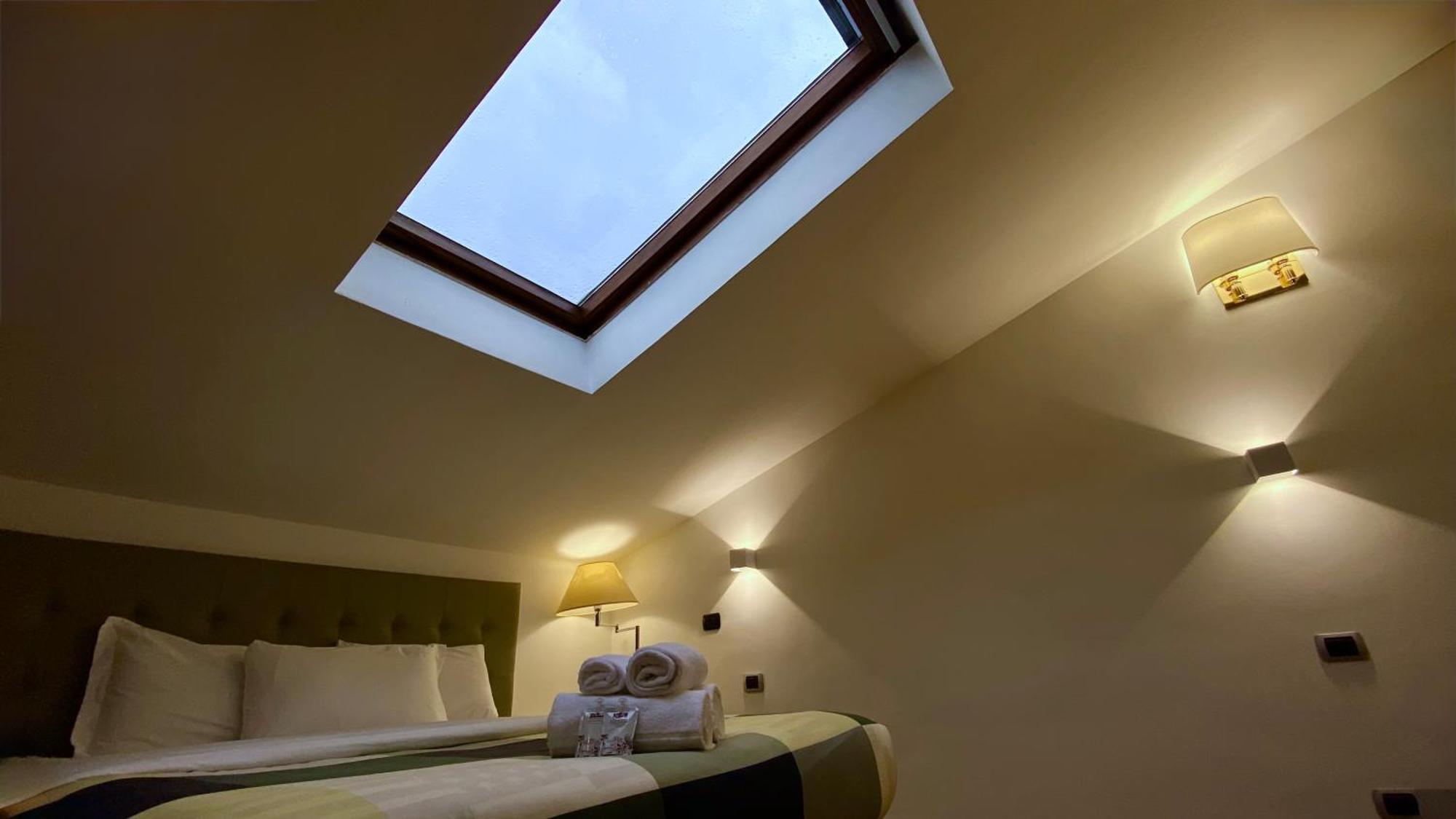 Hotel Attic Garden Rom Exterior foto