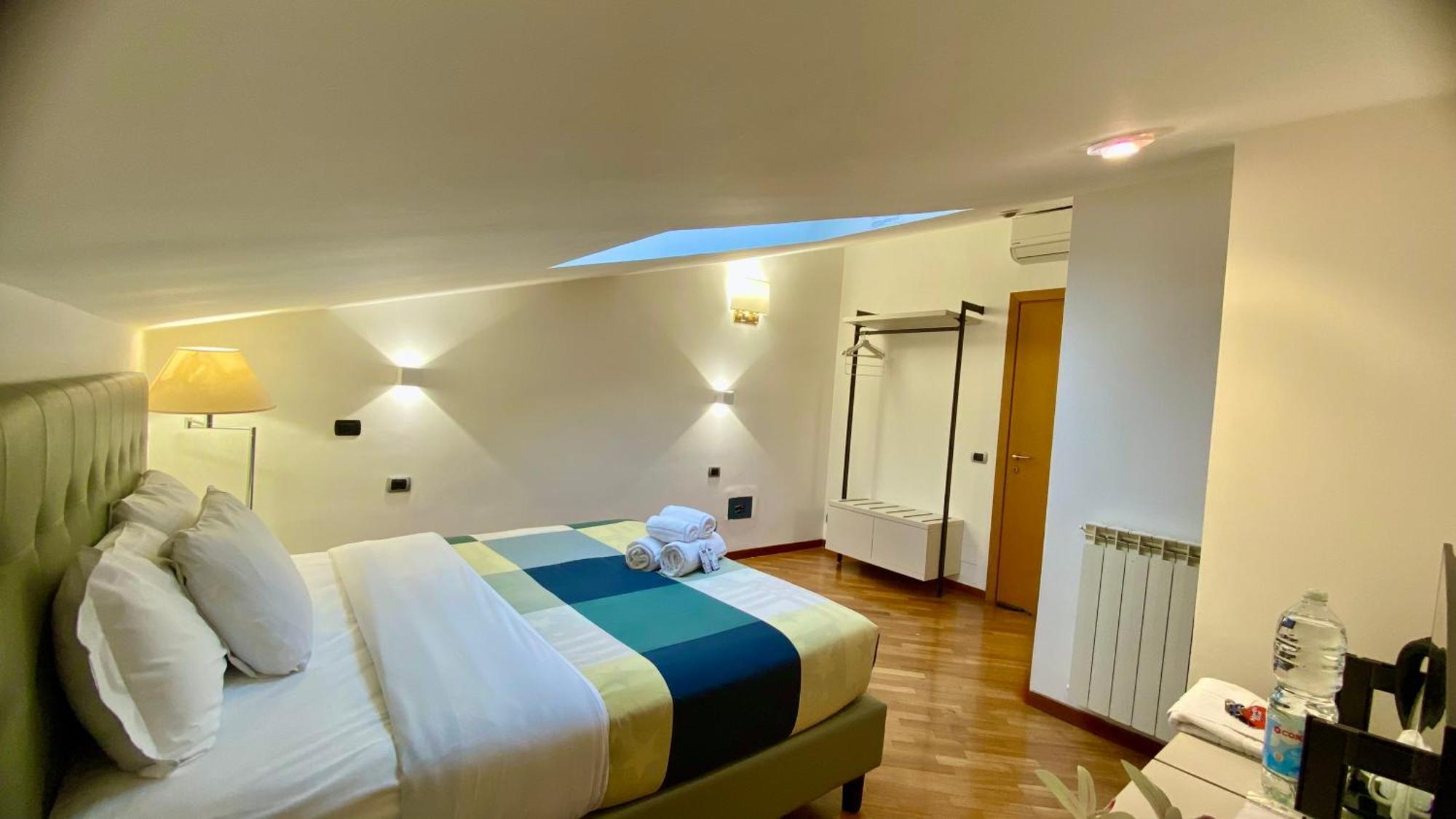 Hotel Attic Garden Rom Exterior foto